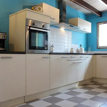 Maison Le Chateau-d'oleron, 4 Pieces, 8 Personnes - Fr-1-246a-57 Vakantiehuis